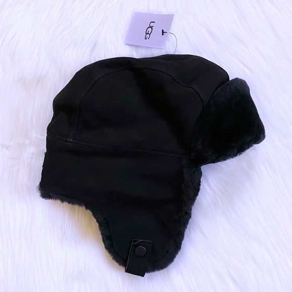 UGG Women’s Sheepskin Trapper Hat In Black - Picture 2 of 8